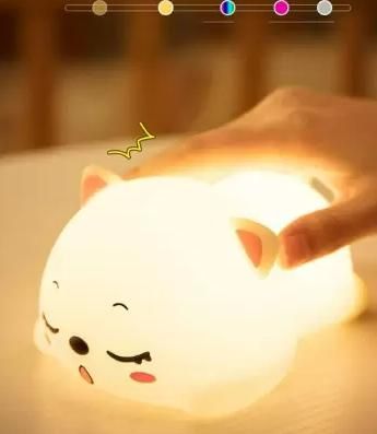 SLEEPING CAT NIGHT LAMP